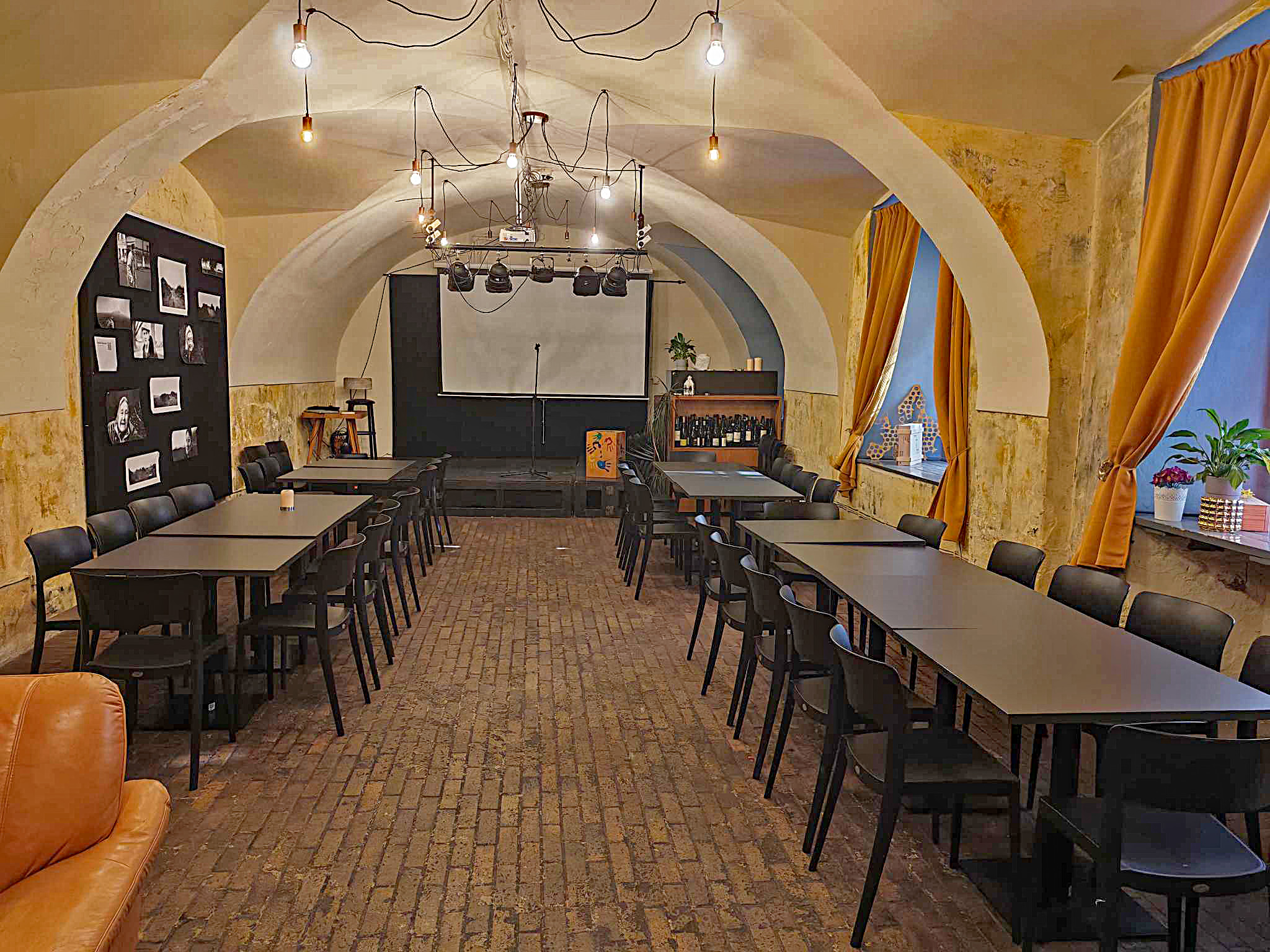 Kvíz v restauraci PAPAS BAR, Praha 1